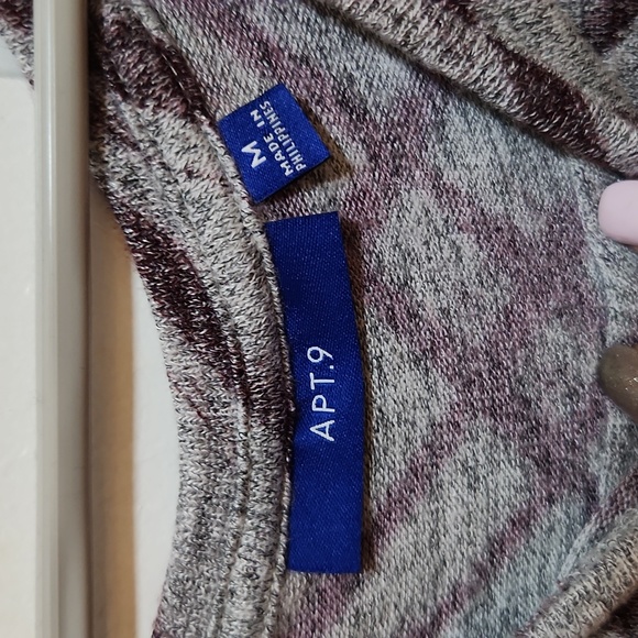 Apt. 9 Women's Gray Top - Picture 3 of 4